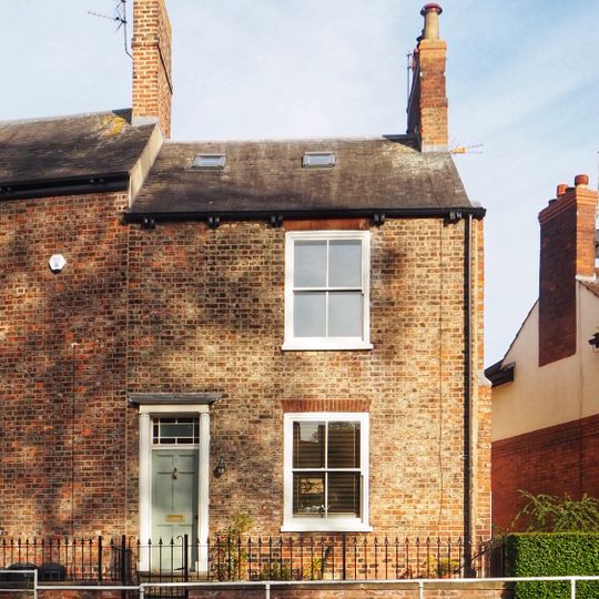 7, Bishopgate Street