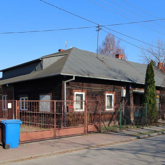 Budynek przy ulicy Uczniowskiej 24