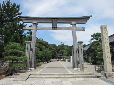 Entrance 1