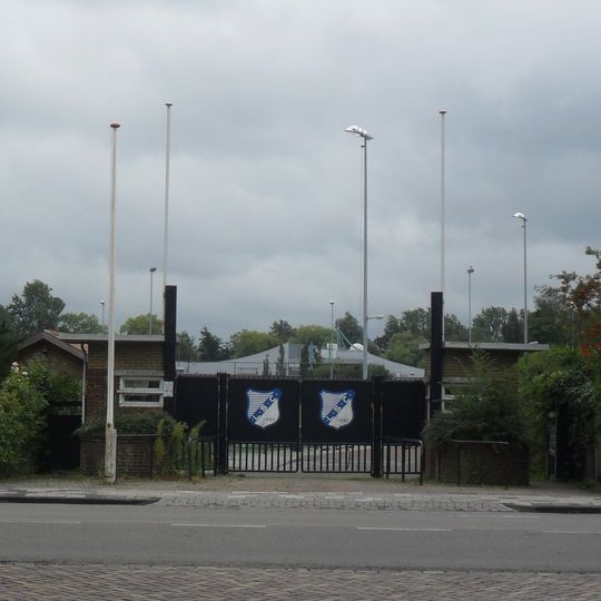 Sportpark Leeuwarderweg, toegangspoort