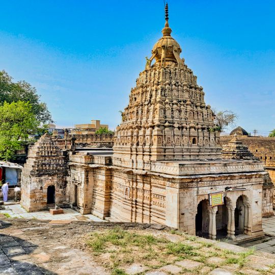 Anchaleshwar temple group, Chandrapur