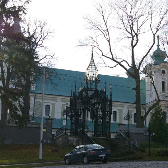 Saint Nicholas church complex in Szewna