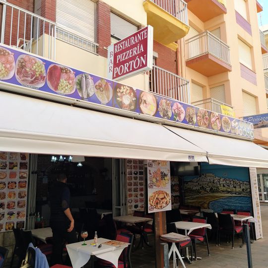 El Portón