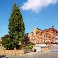 Budynek fabryki porcelany w Chodzieży