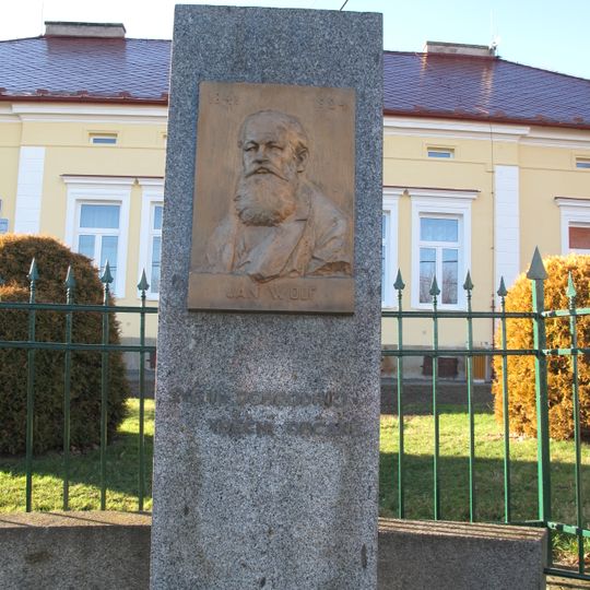 Památník v Těšovicích