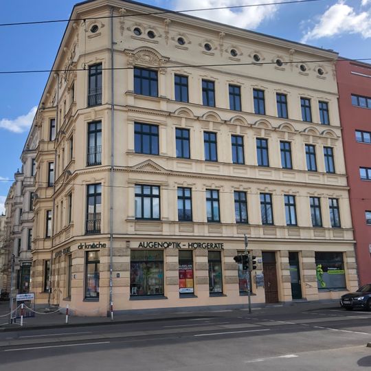 Immermannstraße 19, Olvenstedter Platz 1