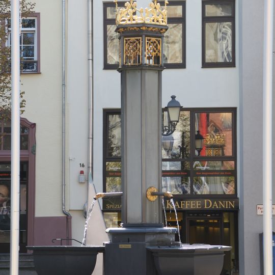Brunnen auf dem Domplatz