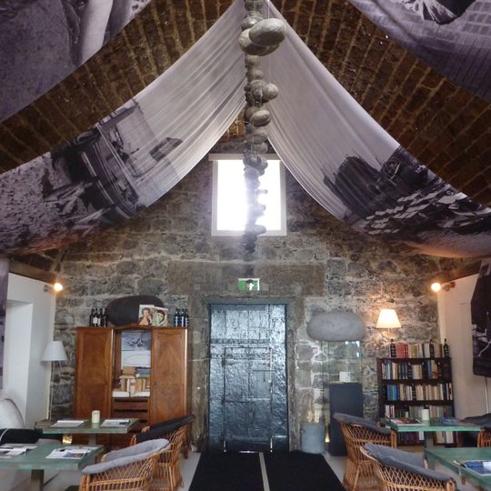 Design Centre Nini Andrade Silva