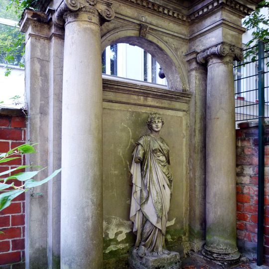 Gartenarchitektur & Statue Nollendorfplatz 3 & 4 Kleiststraße 41 & 42 & 43 Motzstraße 8