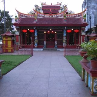 Ban Hin Kiong Temple