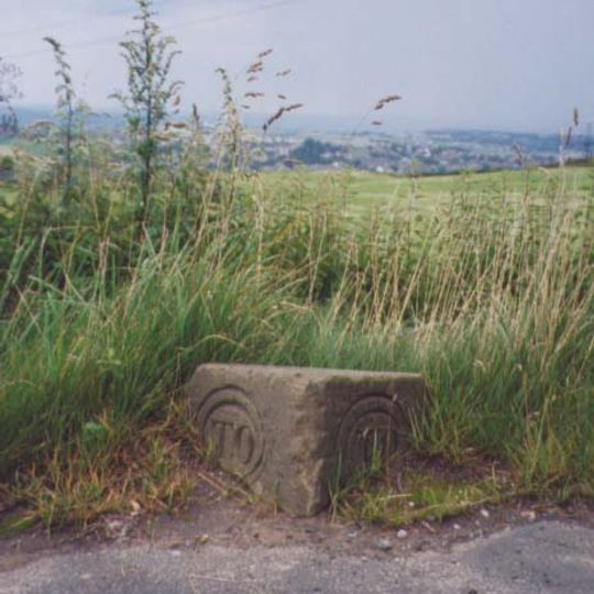 Milestone, north of Raggalds Inn
