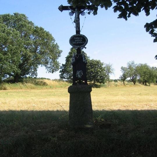 Boží muka v lokalitě "U čyřech lip" při silnici ke Starému Dvoru