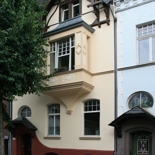 Wilhelm-Strauß-Straße 15