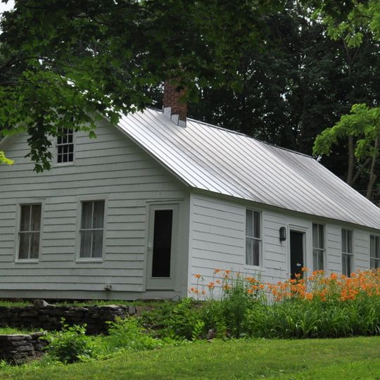 House at 215 School Street