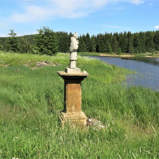 Socha svatého Jana Nepomuckého u Flájské vodní nádrže