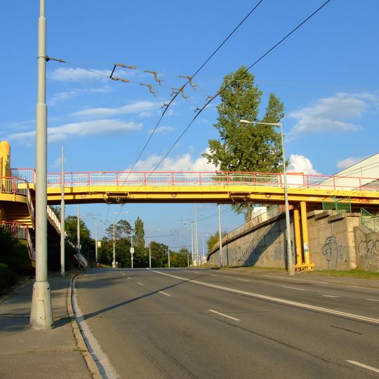 Footbridge over Žarošická street
