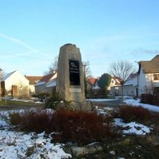 Pomník padlým v Holostřevech