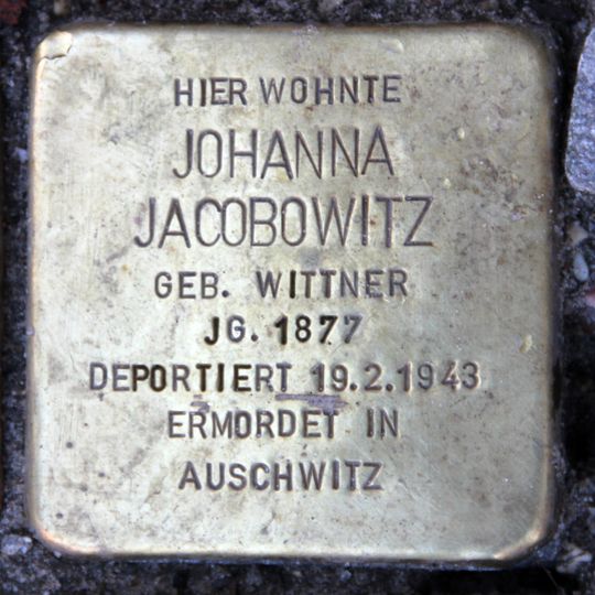 Stolperstein en memoria de Johanna Jacobowitz
