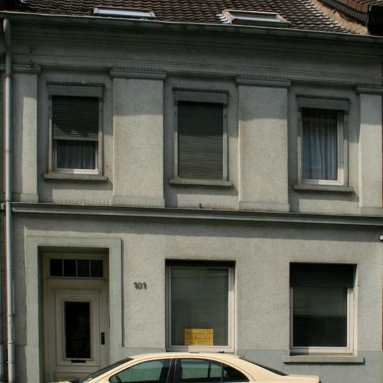 Friedrich-Ebert-Straße 101