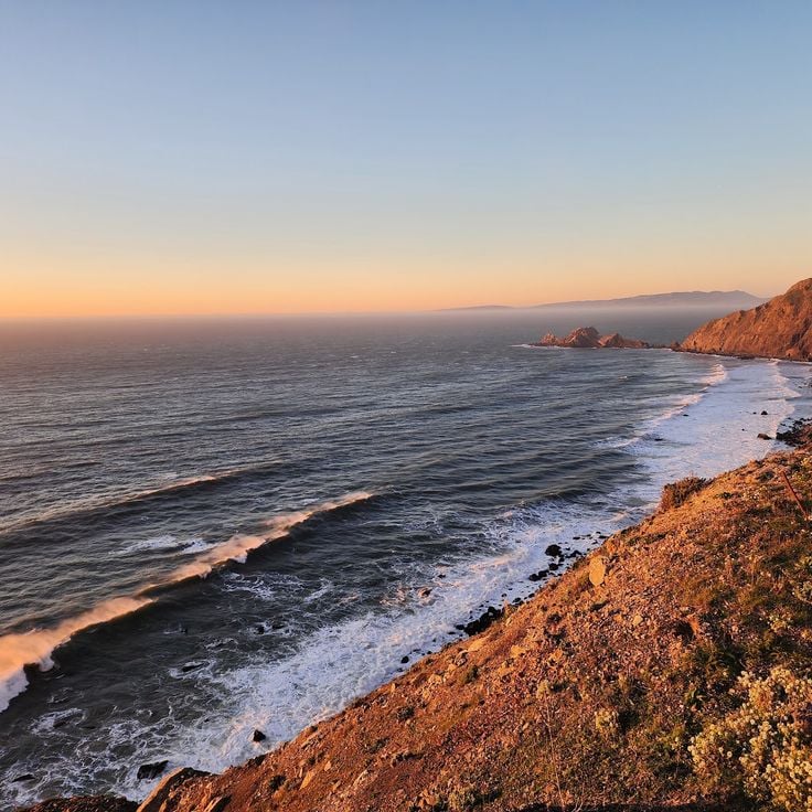 Devil's Slide Beach