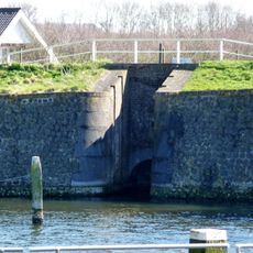 Uitwateringssluis (Oostersluis)