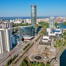 Октябрьская площадь