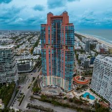 South Pointe Tower