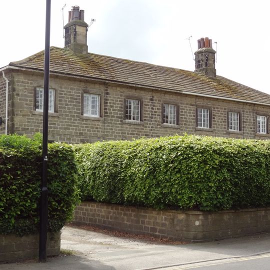 95, 96/97 And 98, The Avenue