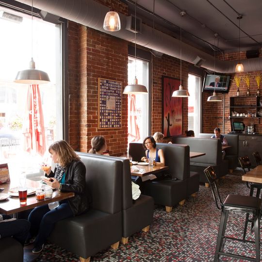 The Grand Pizzeria & Bar