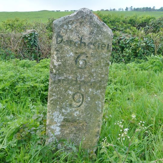 Milestone, a mile W of Winterbourne Abbas