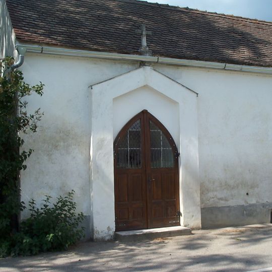 Hierzu angebaute Hauskapelle