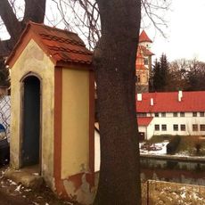 Kaplička v Jindřichově Hradci v ulici Karlov