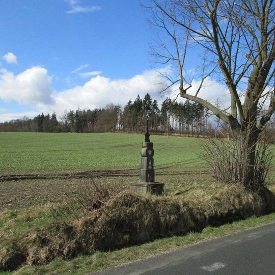 Kříž mezi Krčí a Protivínem