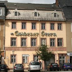 Wohnhaus in geschlossener Bebauung