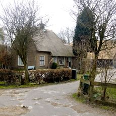 Middenbuurt 11, Giethoorn