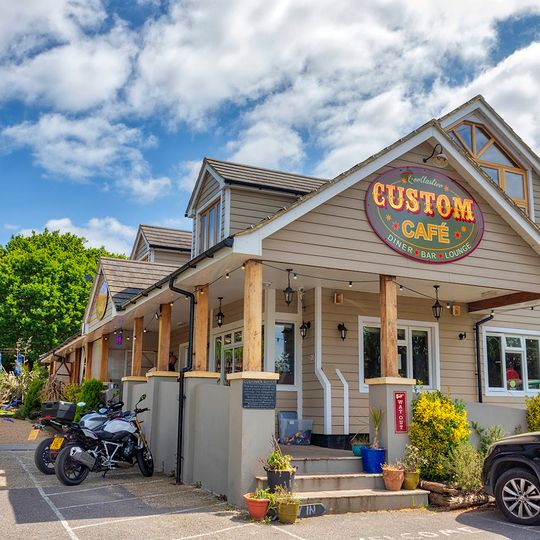 The Custom Cafe