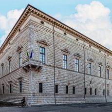 Palazzo dei Diamanti