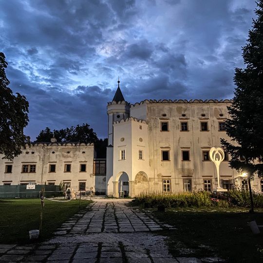 Rod. Thurzovcov, Csákyovcov, stavba obytná