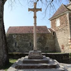 Croix du bourg d'Époisses