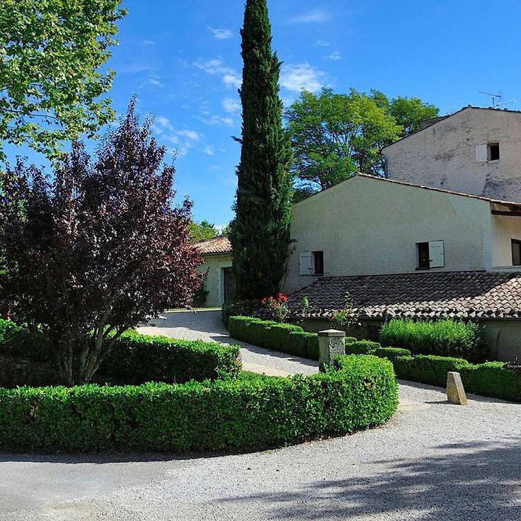 Hôtel Appartements Charembeau