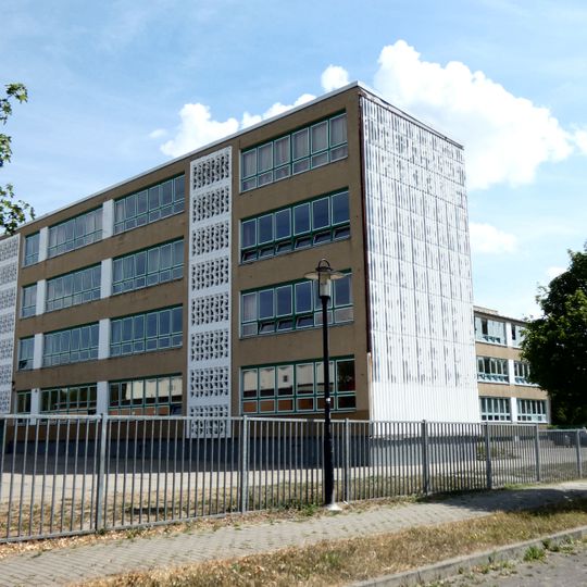 Schulgebäude Hanoier Straße 1