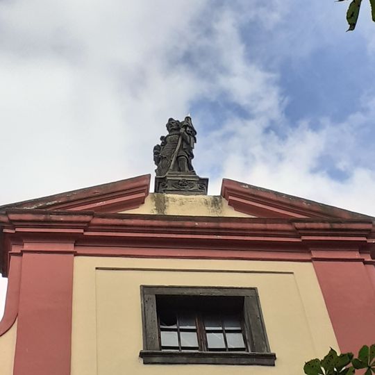 Socha svatého Václava na kostele svatého Václava v Budyni nad Ohří