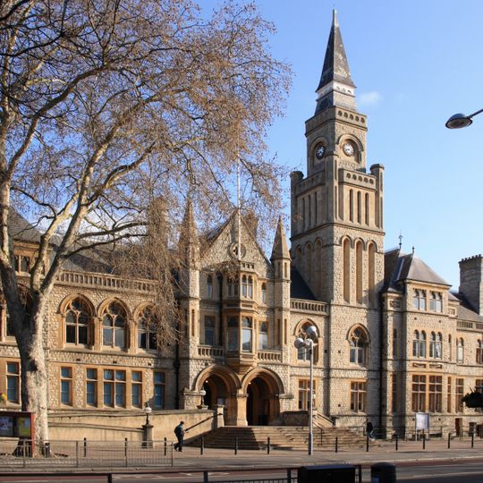 Ealing
