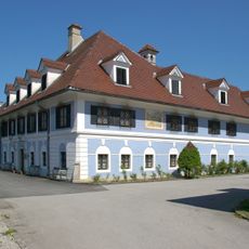Herrenhaus