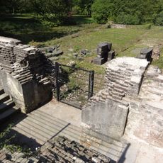 Huis te Hemmen, huisplaats met ruïne