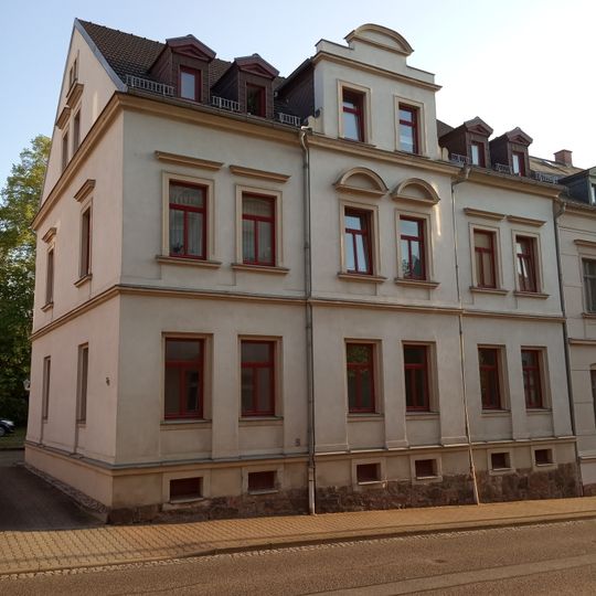 Mietshaus in halboffener Bebauung Winklerstraße 39