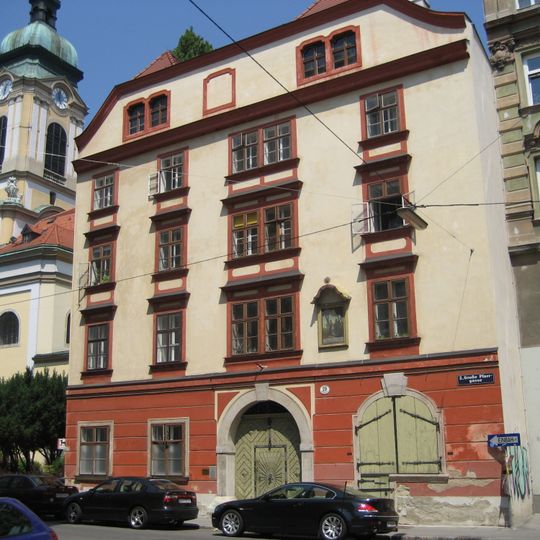 Große Pfarrgasse 19