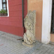 Socha Jan Křtitel na Mírovém náměstí v Kadani