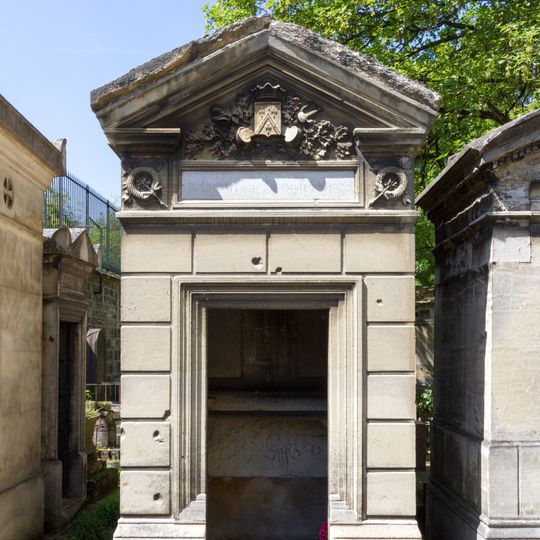 Tombeau de Prévost de Vernois