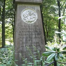 Obelisk, Hoekelum